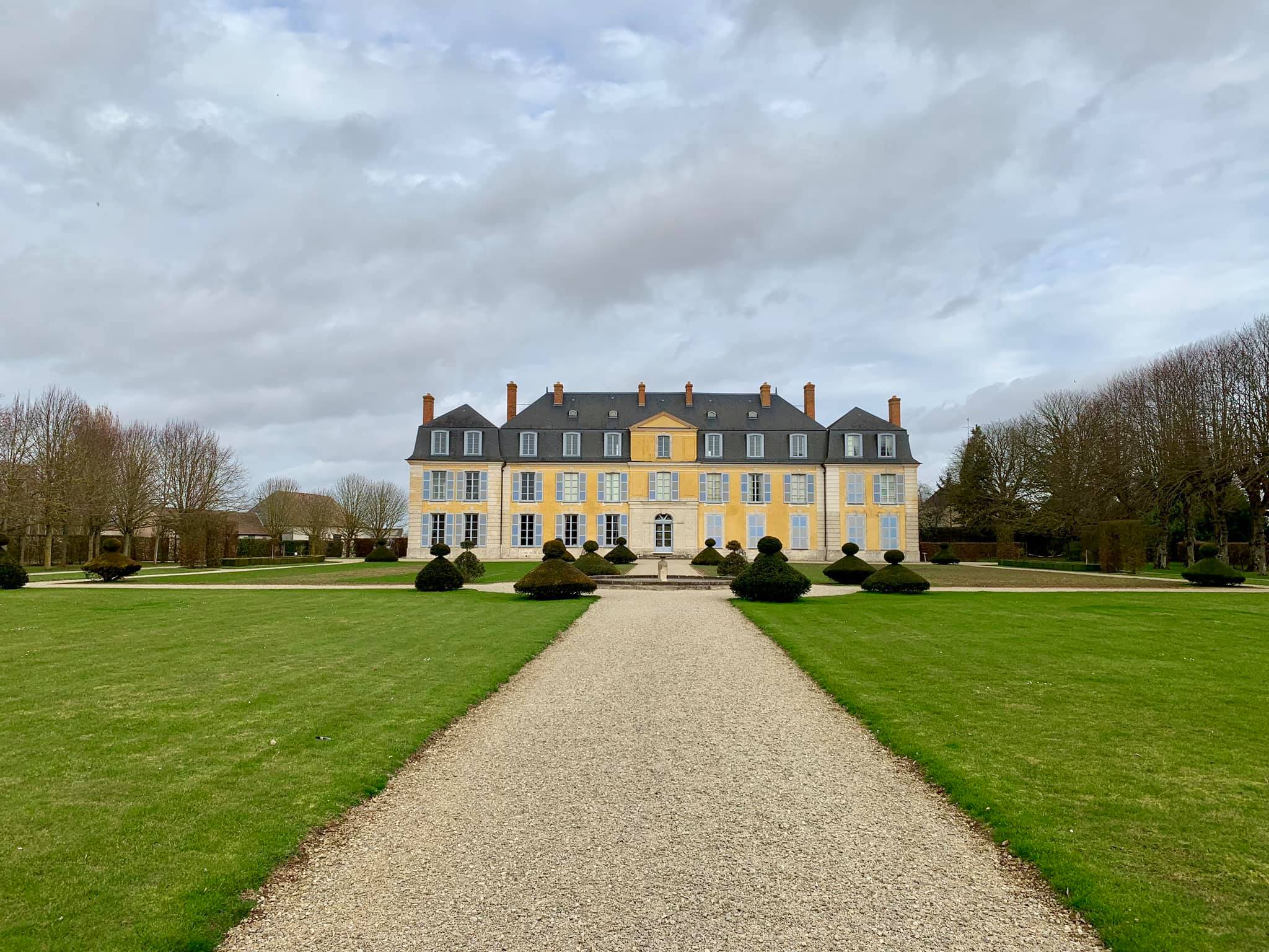 mariage château de dommerville extérieur